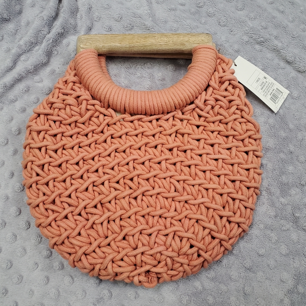 A New Day Crocheted Style Purse With Woodwn Handles